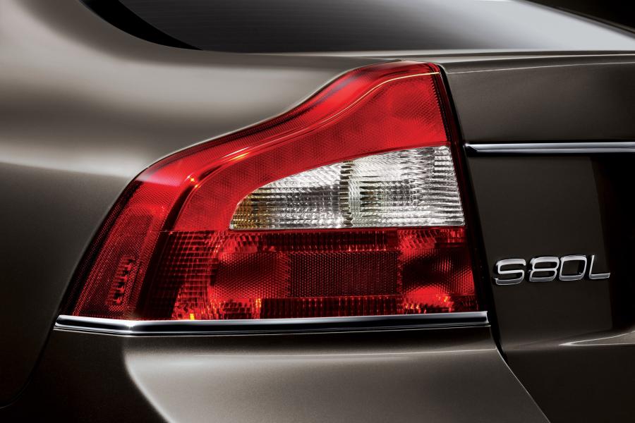  Volvo S80L 2010 года  (фото 5 из 8)
